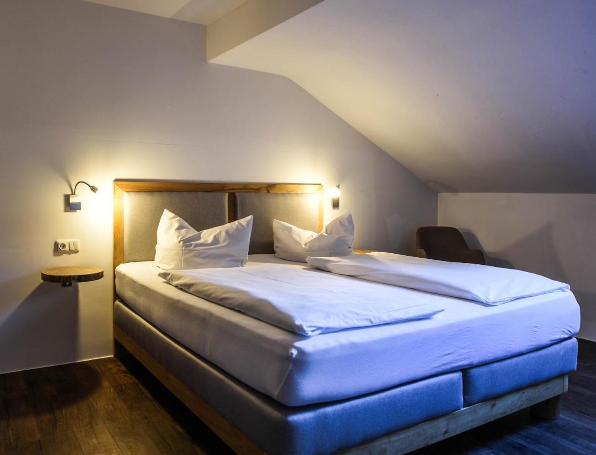 Seehotel Zur Post Tegernsee Exterior photo